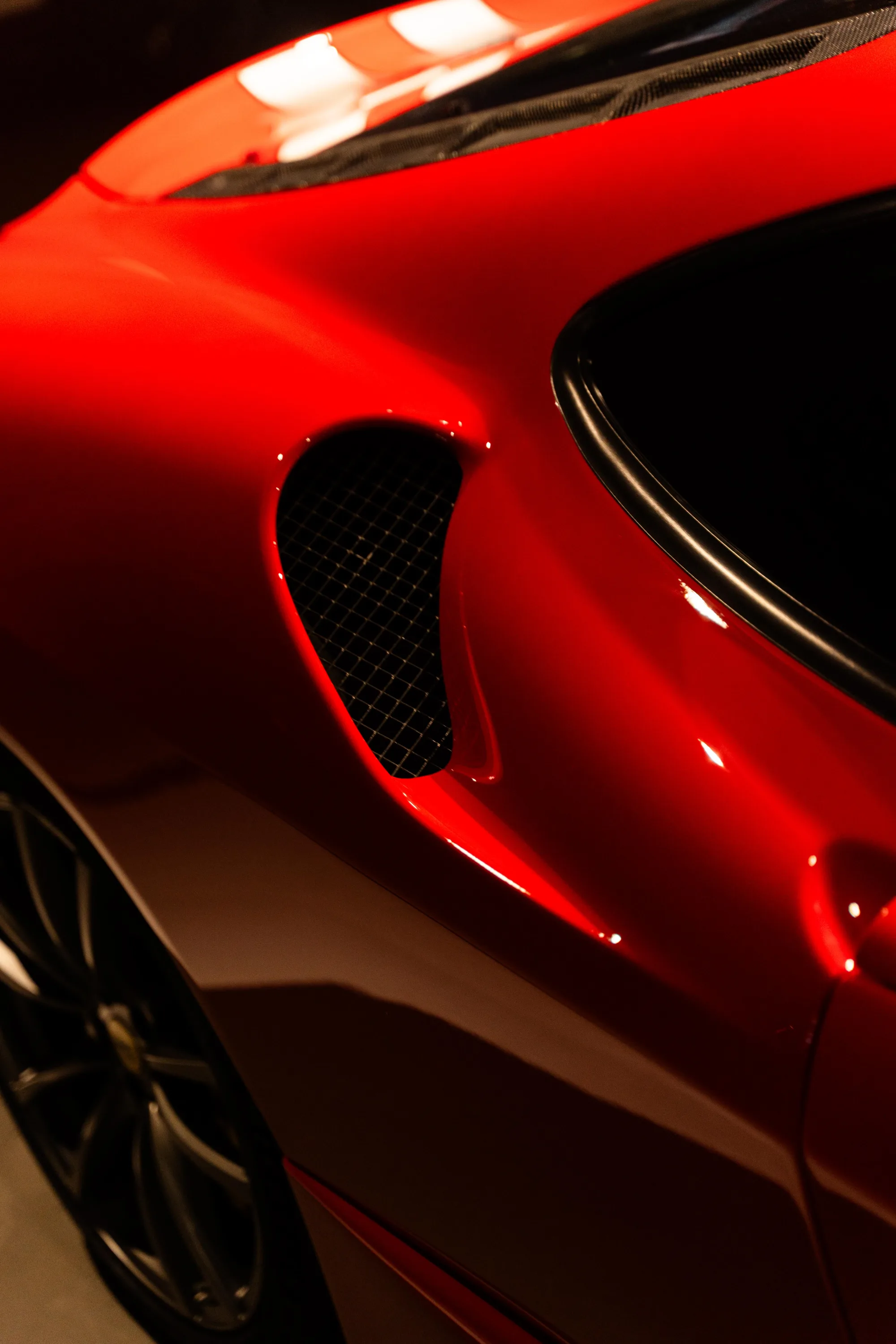 Approved PPF edge-detail media.